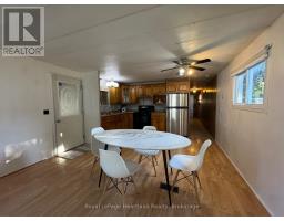 Laundry room - 4 Trailer Park Road, Minto, ON N0G2P0 Photo 6