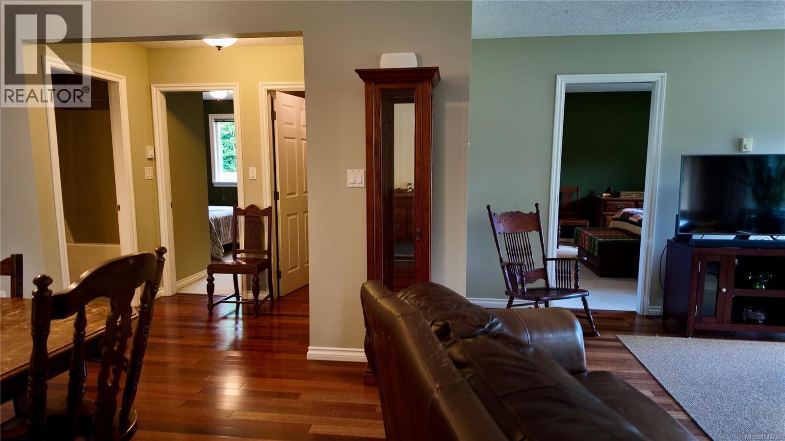 10289 Tamea Rd - 12