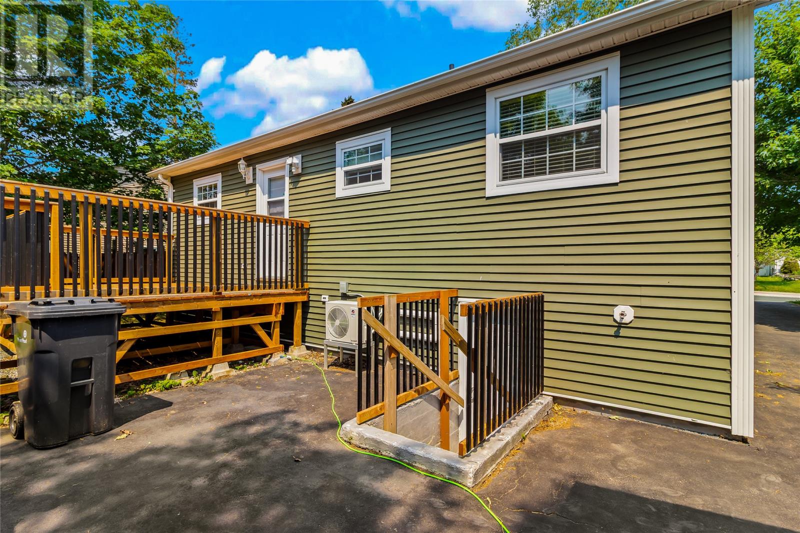 33 Sunrise Avenue - Image 22