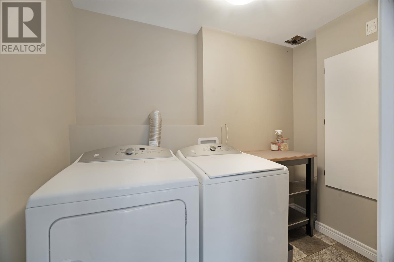 14 Lasalle Drive - 17