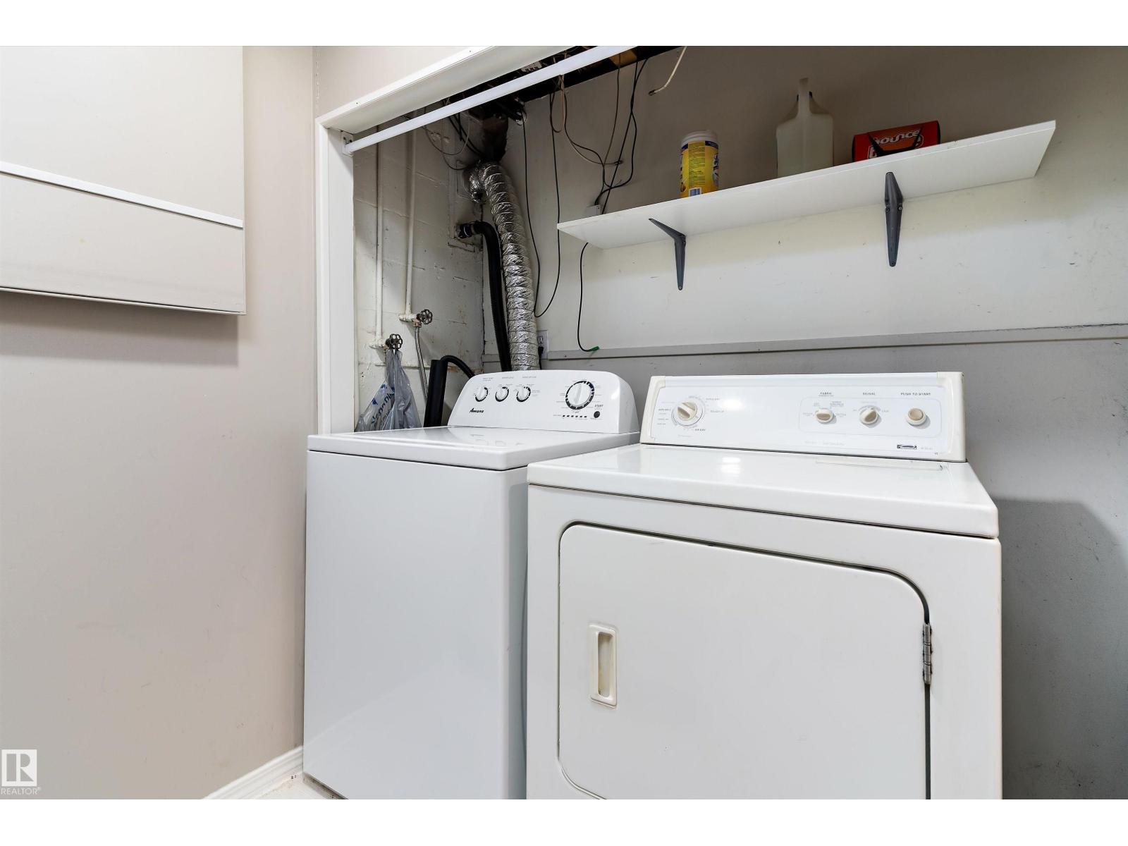 8936 154 ST NW - 23