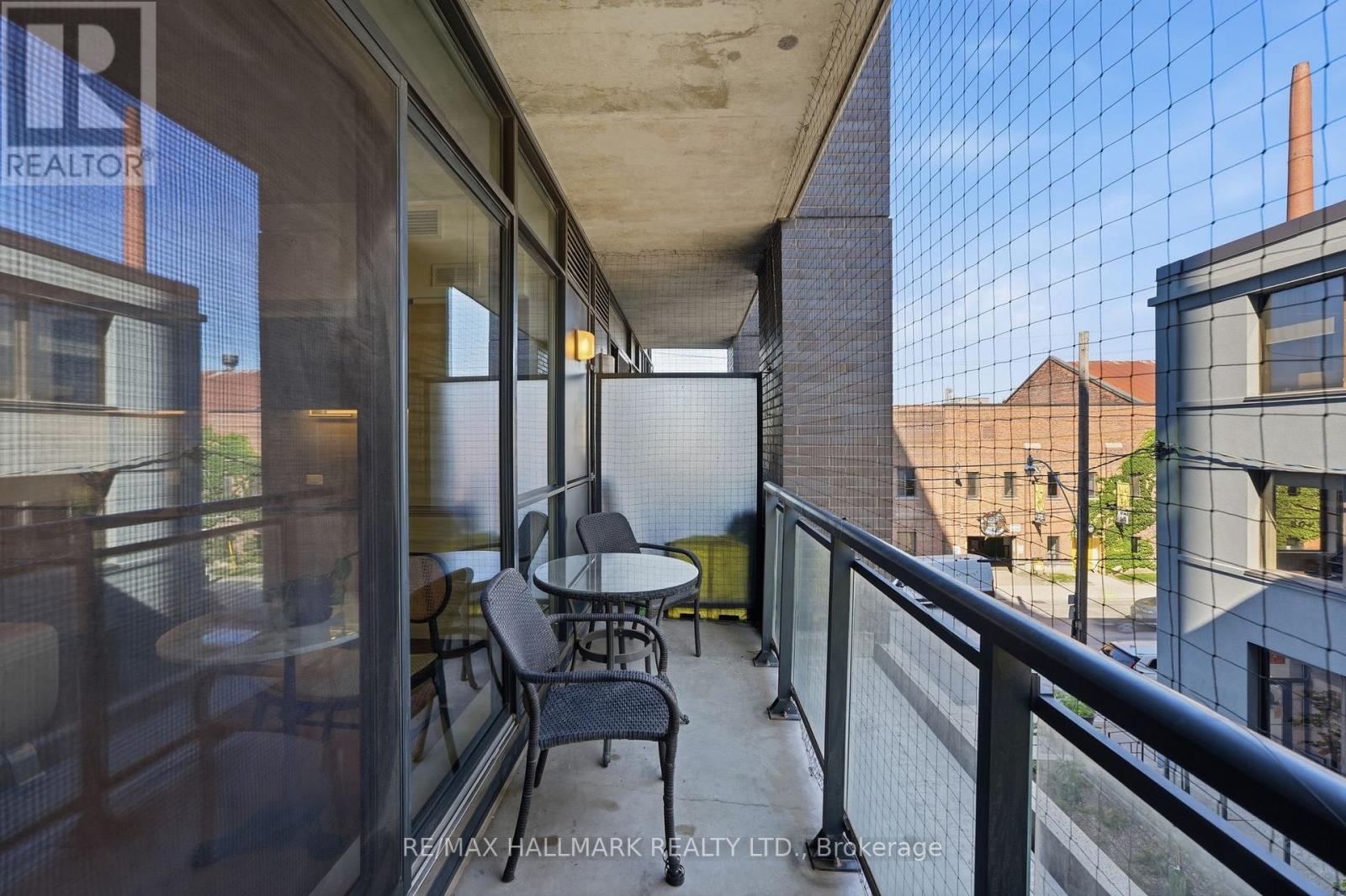 #323 1190 DUNDAS STREET E - 11
