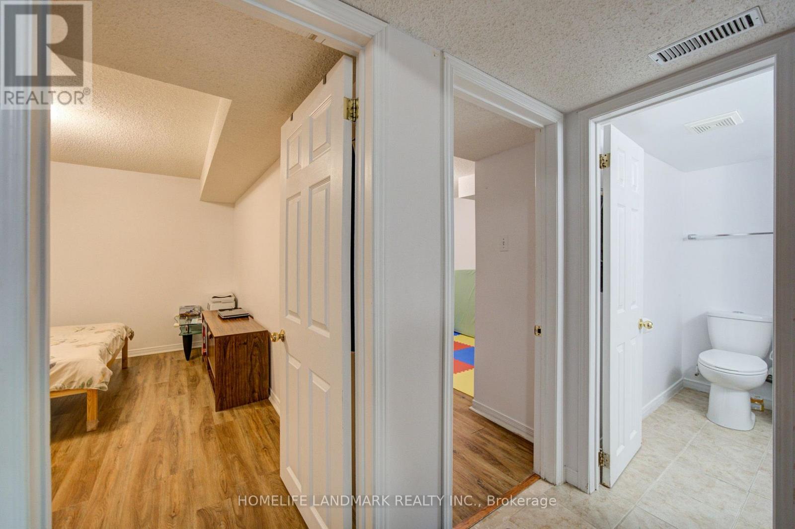 65 SHEPTON WAY - 33