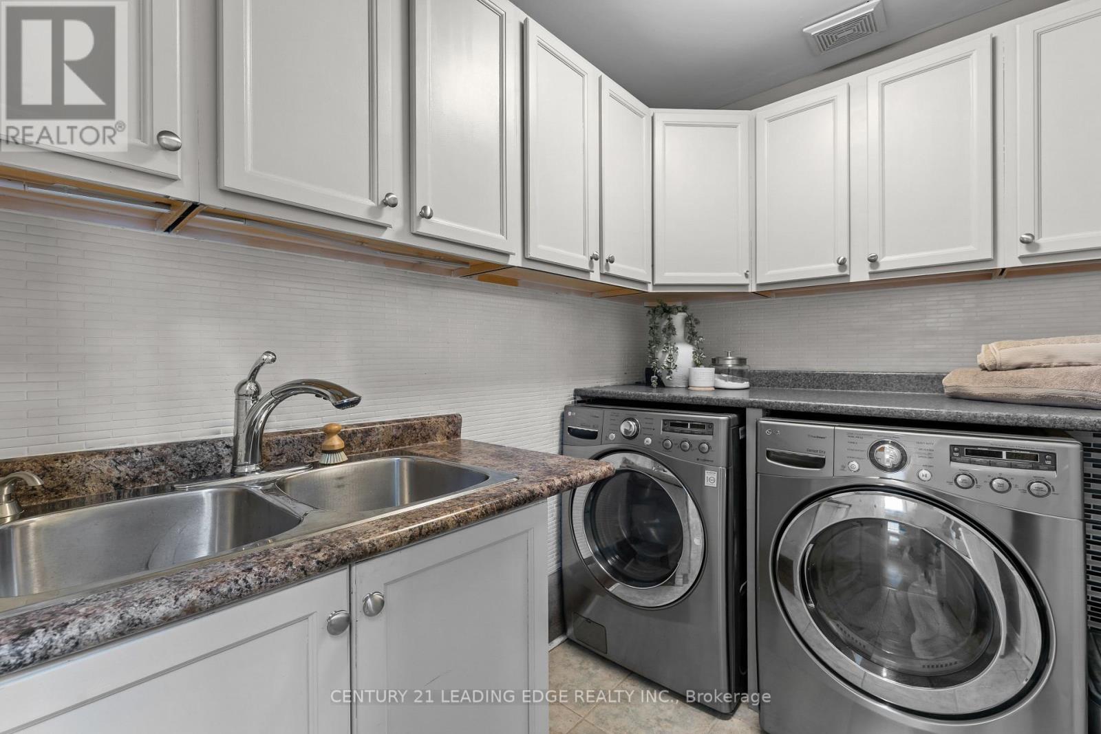 106 MACKEY DRIVE - 26