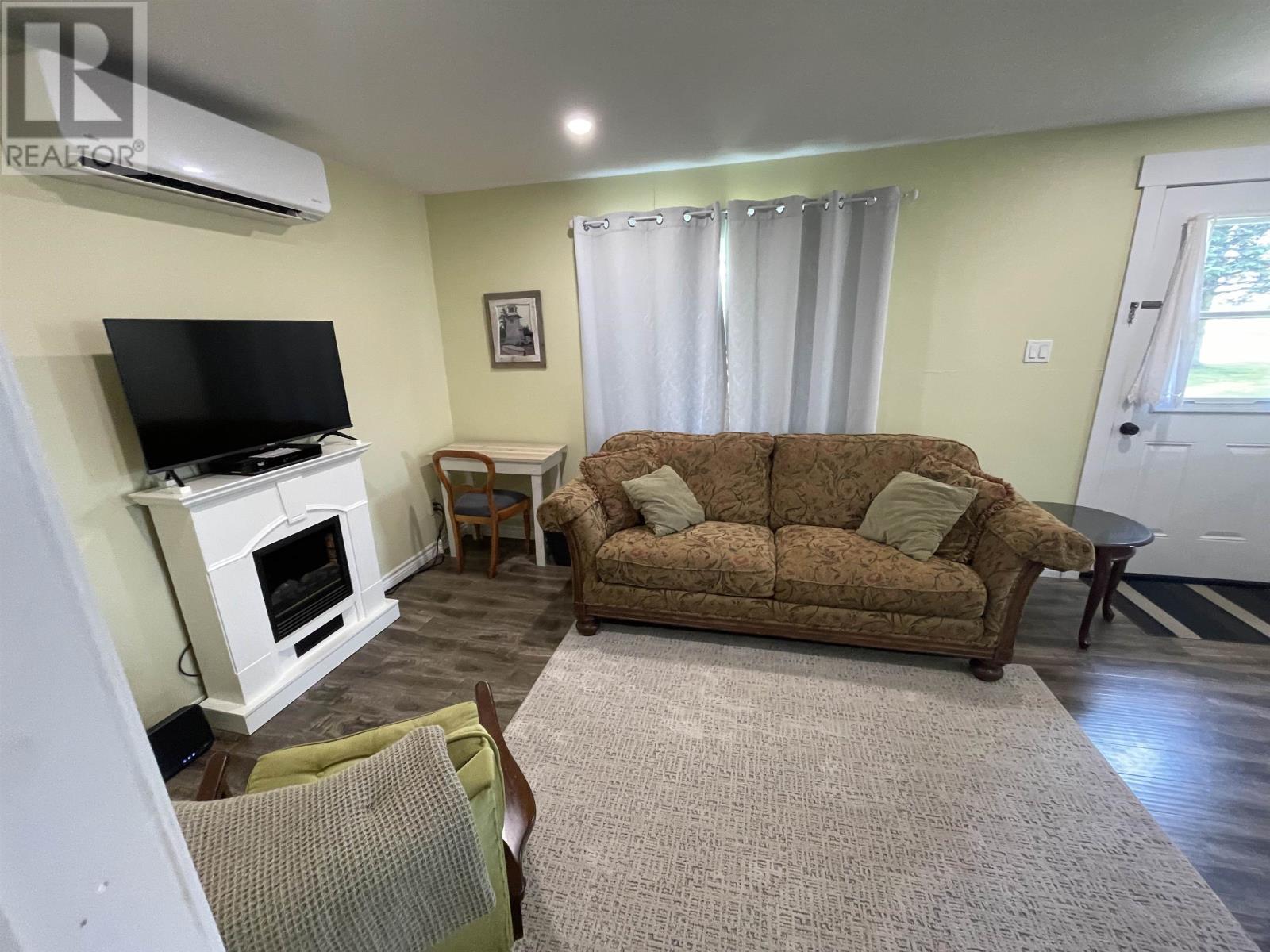 408,404,396 FORTUNE COVE Road - 26