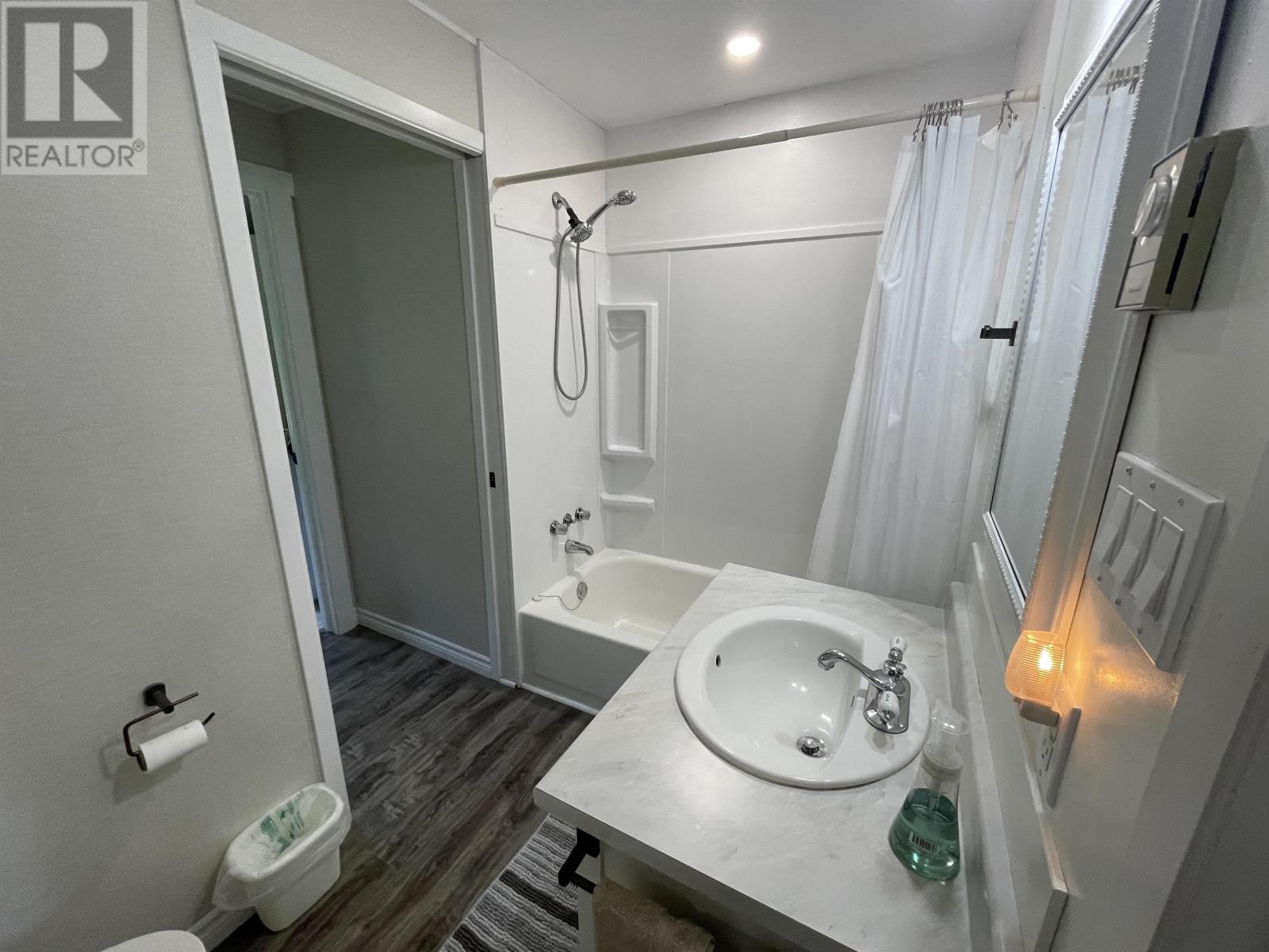 408,404,396 FORTUNE COVE Road - 31