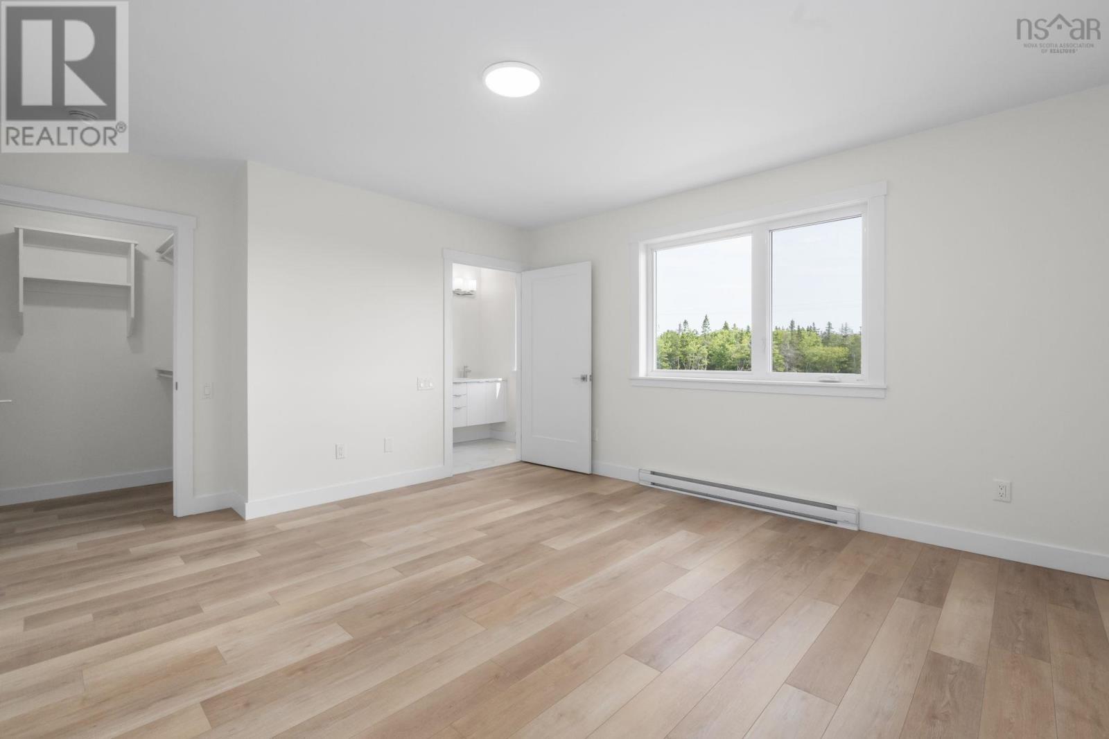 42 Berm Street - 23