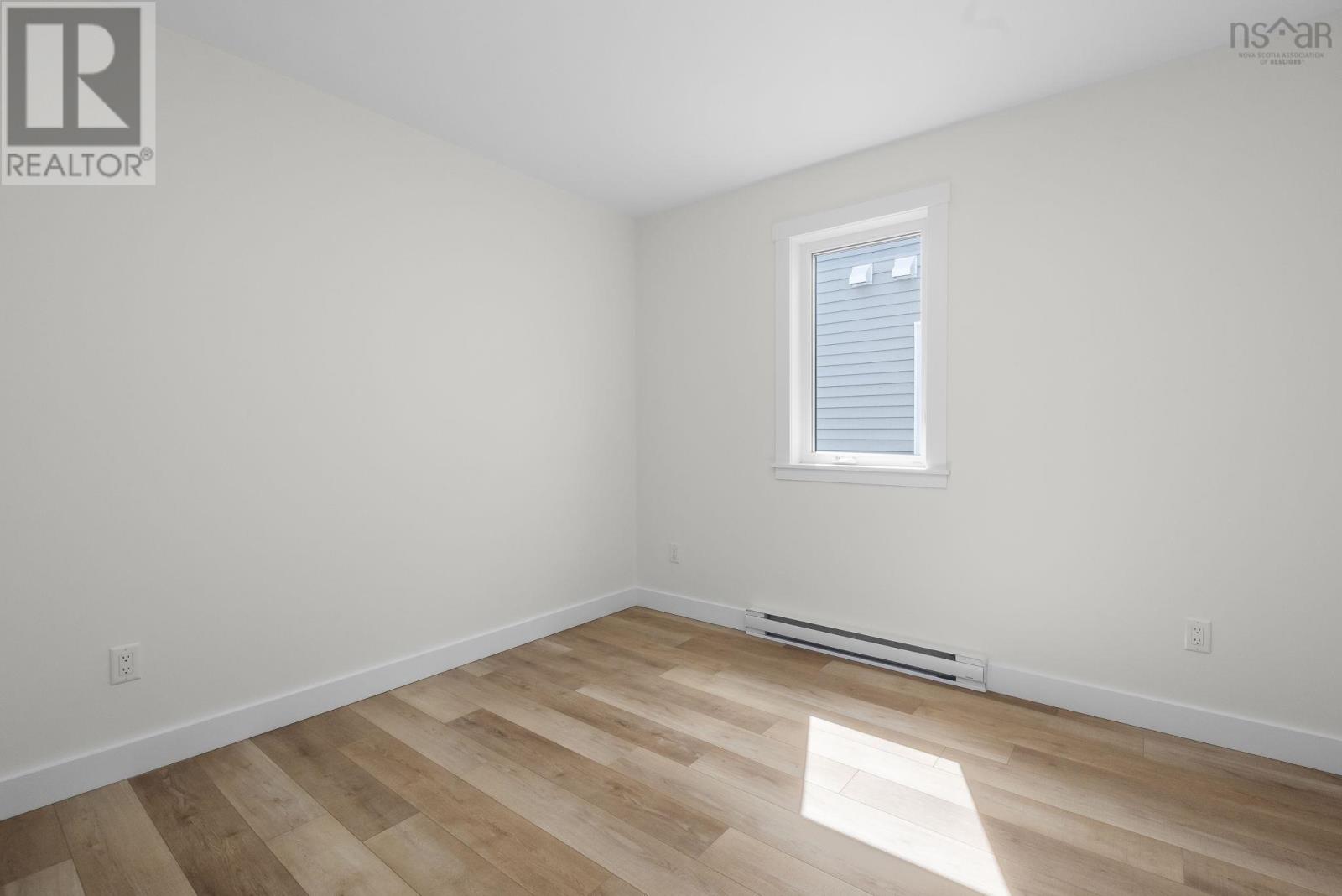 42 Berm Street - 28