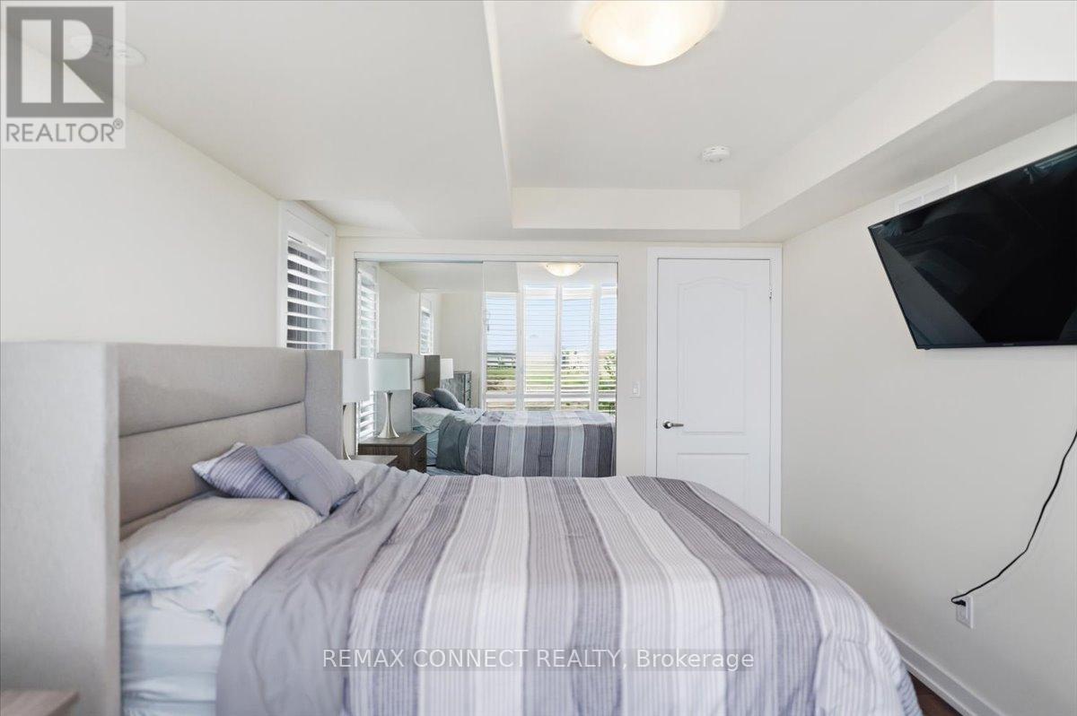 #2231 10 WESTMEATH LANE - 12