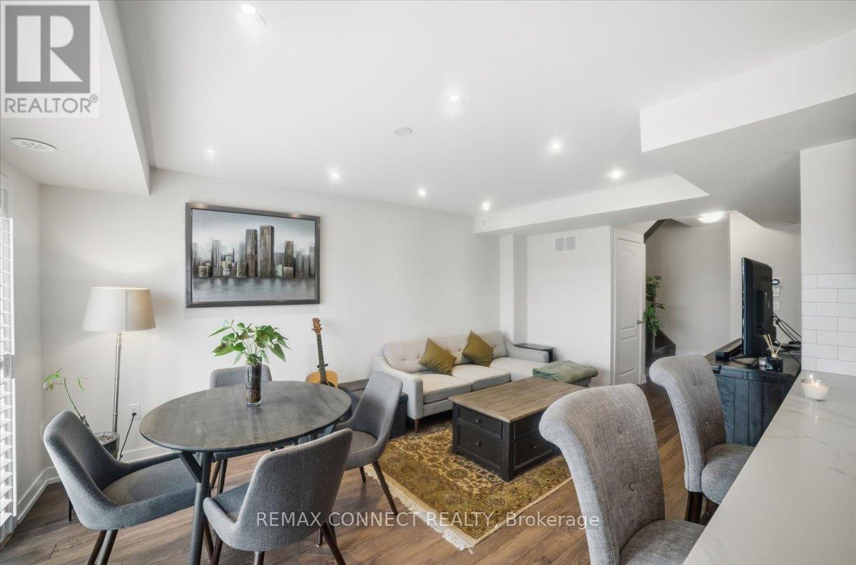 #2231 10 WESTMEATH LANE - 3