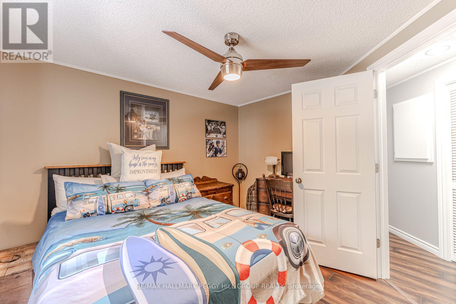 7498 ISLAND CRESCENT - 12