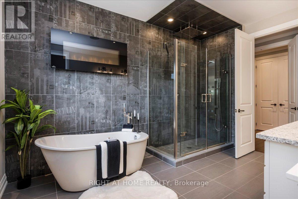 8 LLOYD COOK DRIVE W - Image 28