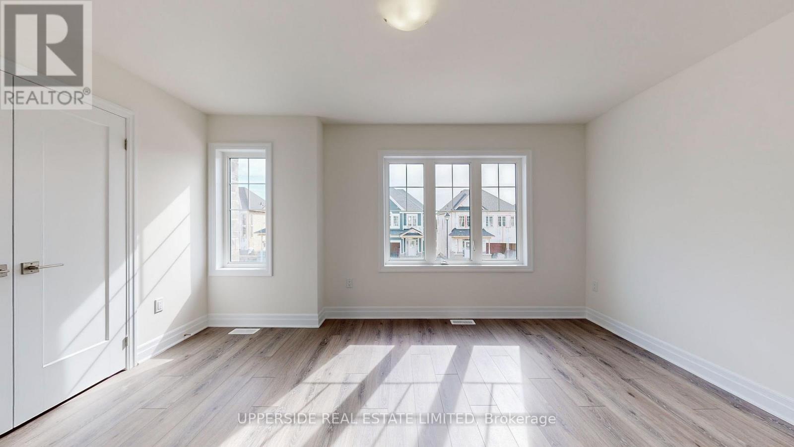 17 SHAPIRA AVENUE - 28