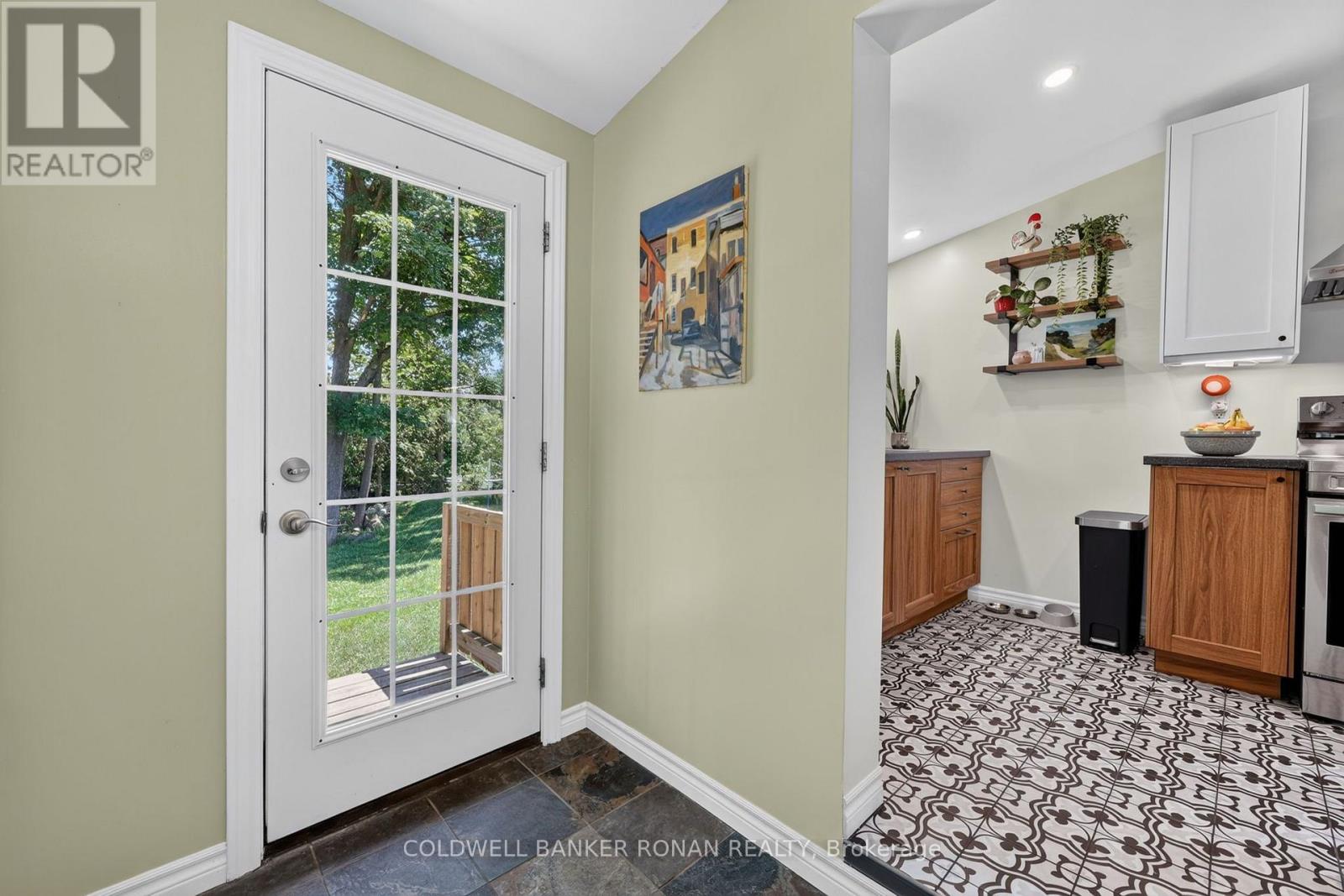 4 BLACKMAN BOULEVARD - 22