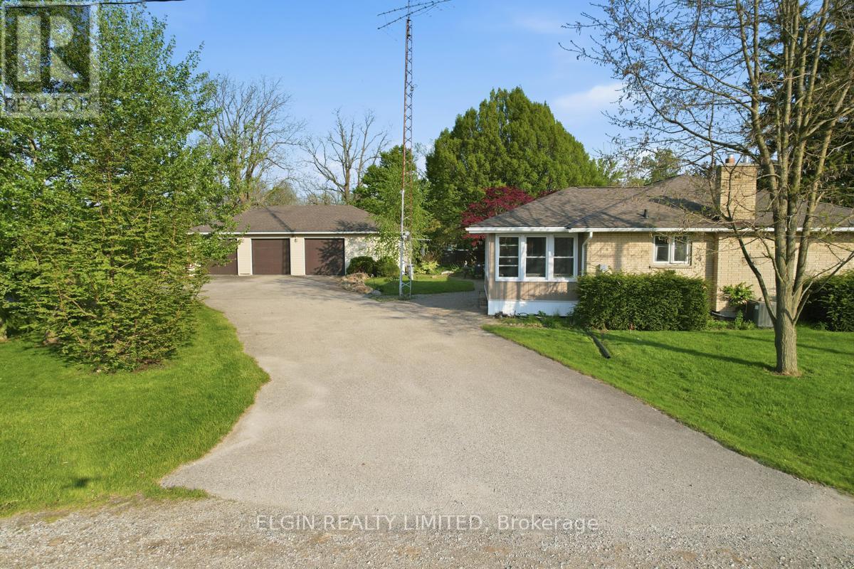 9022 IONA ROAD - 4
