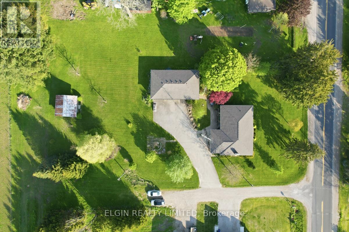 9022 IONA ROAD - 2