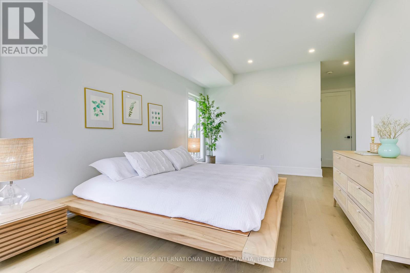 797 FIRST STREET - 20