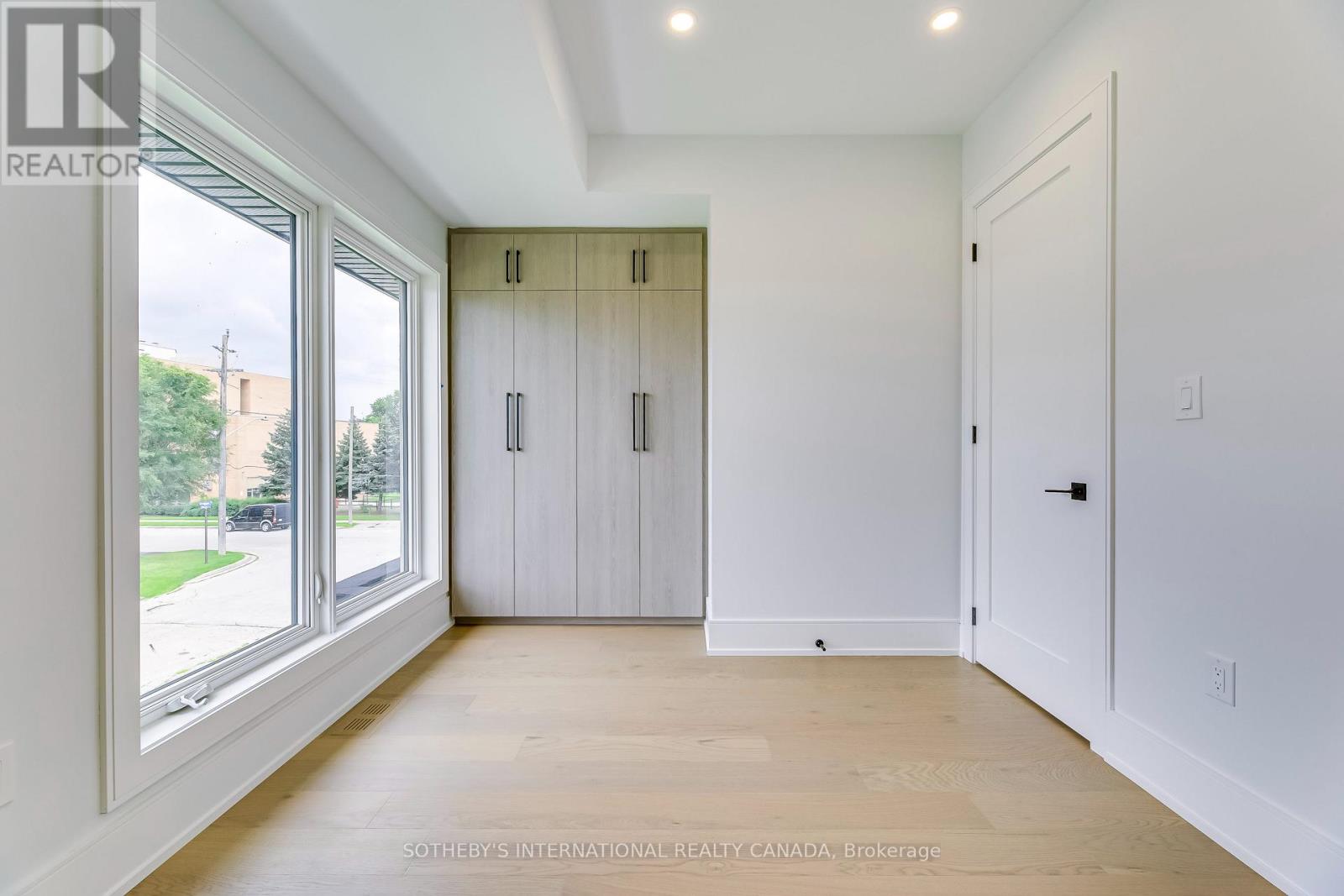 797 FIRST STREET - 27