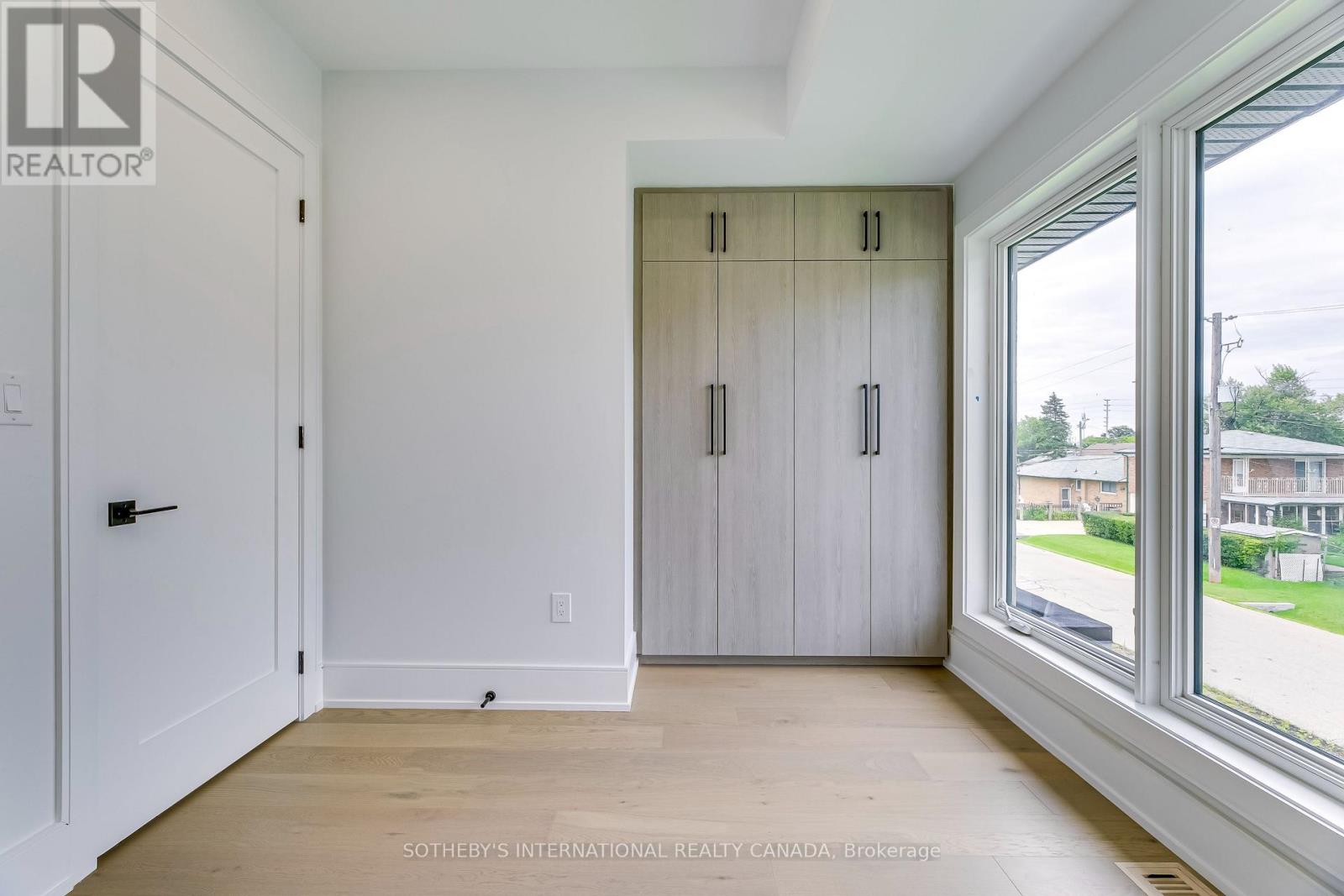 797 FIRST STREET - 29