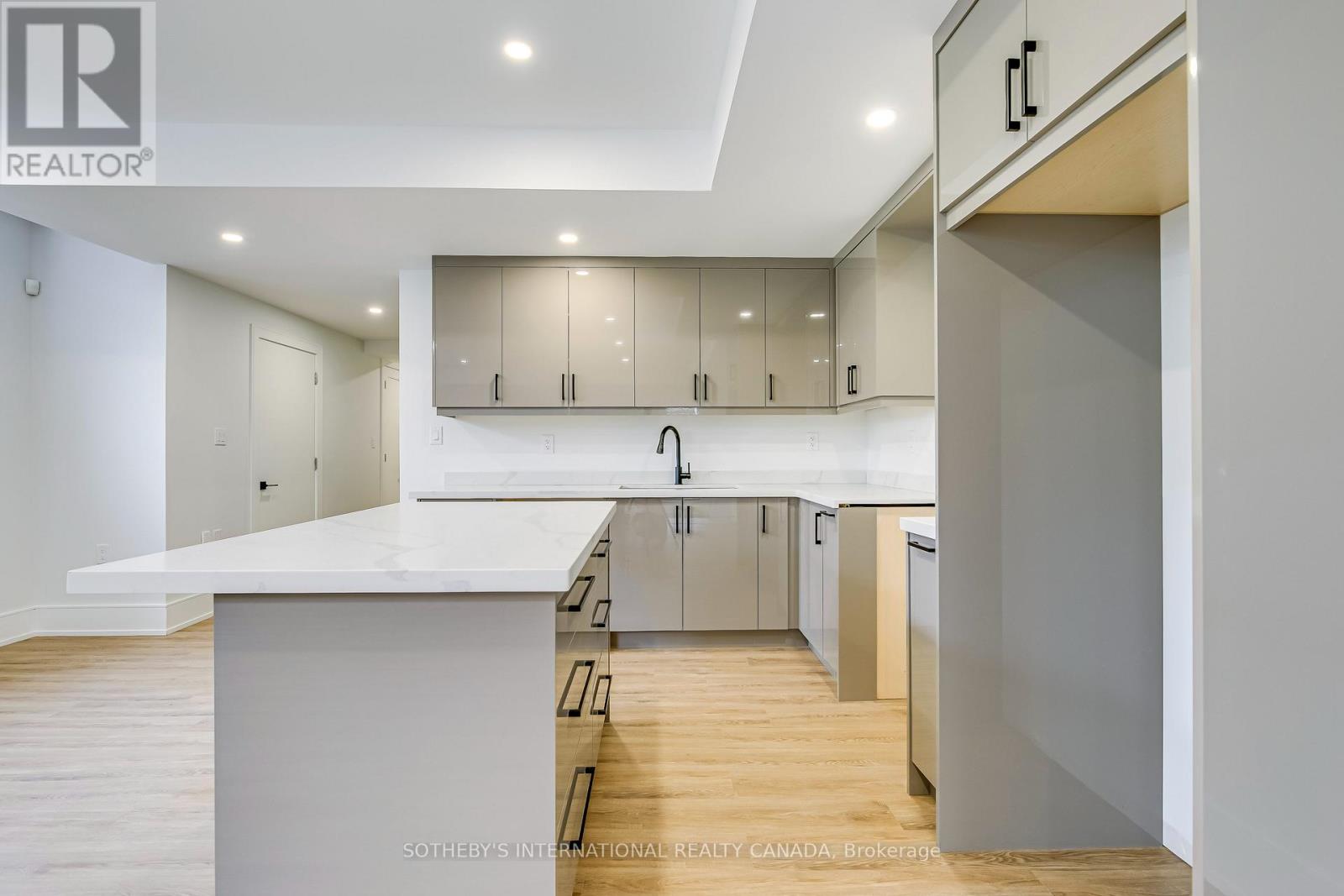 797 FIRST STREET - 34