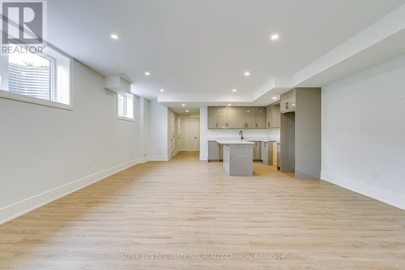 797 FIRST STREET - 36