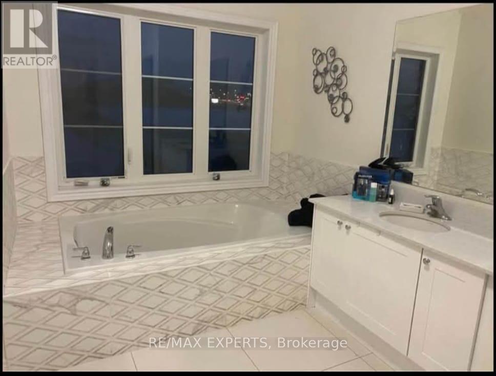 56 LYLE WAY - 4