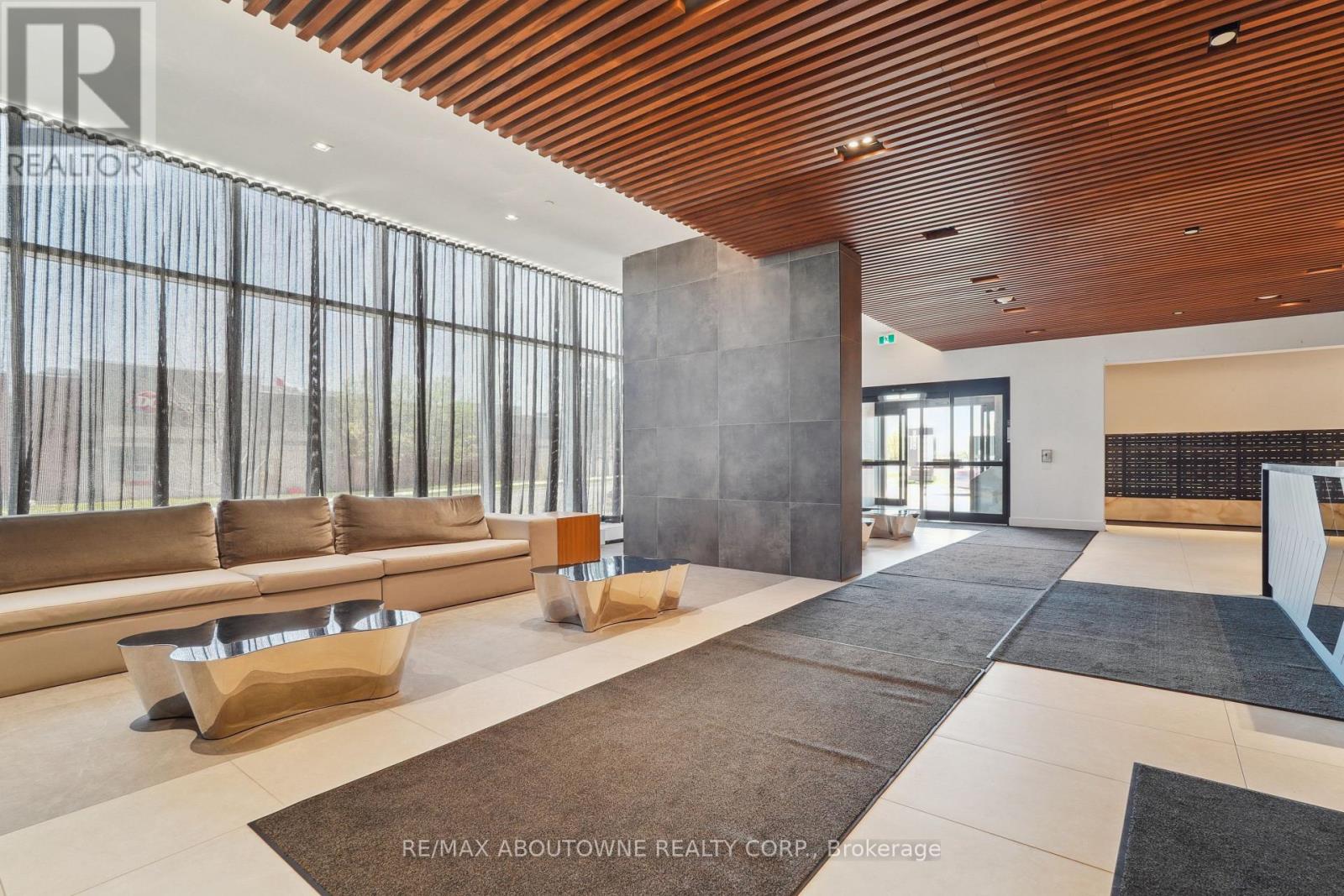 #1605 297 OAK WALK DRIVE - 3