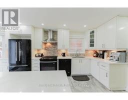Kitchen - 25 Sir Lancelot Court, Caledon, ON L7E1N3 Photo 10