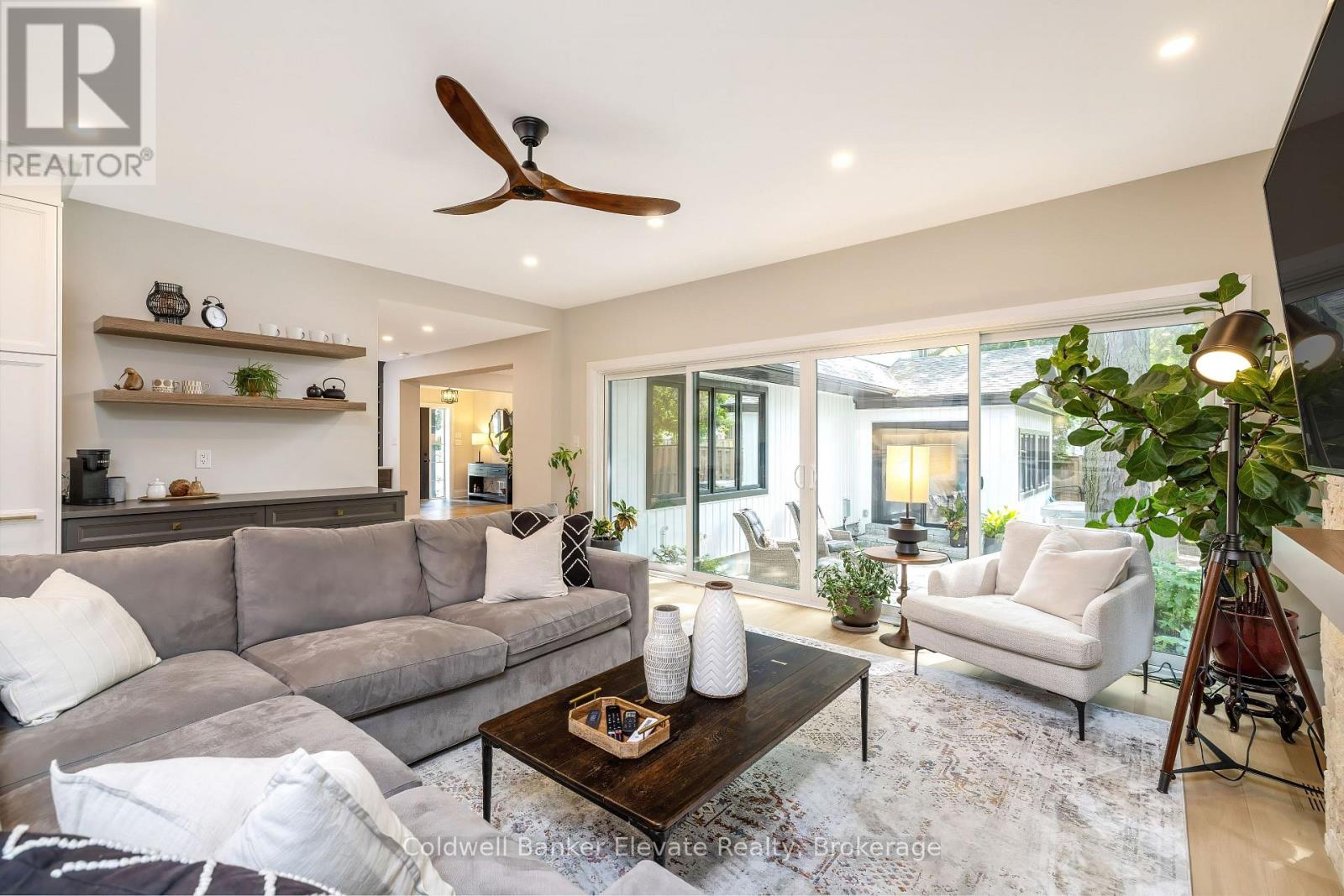 244 BELL STREET - Image 11