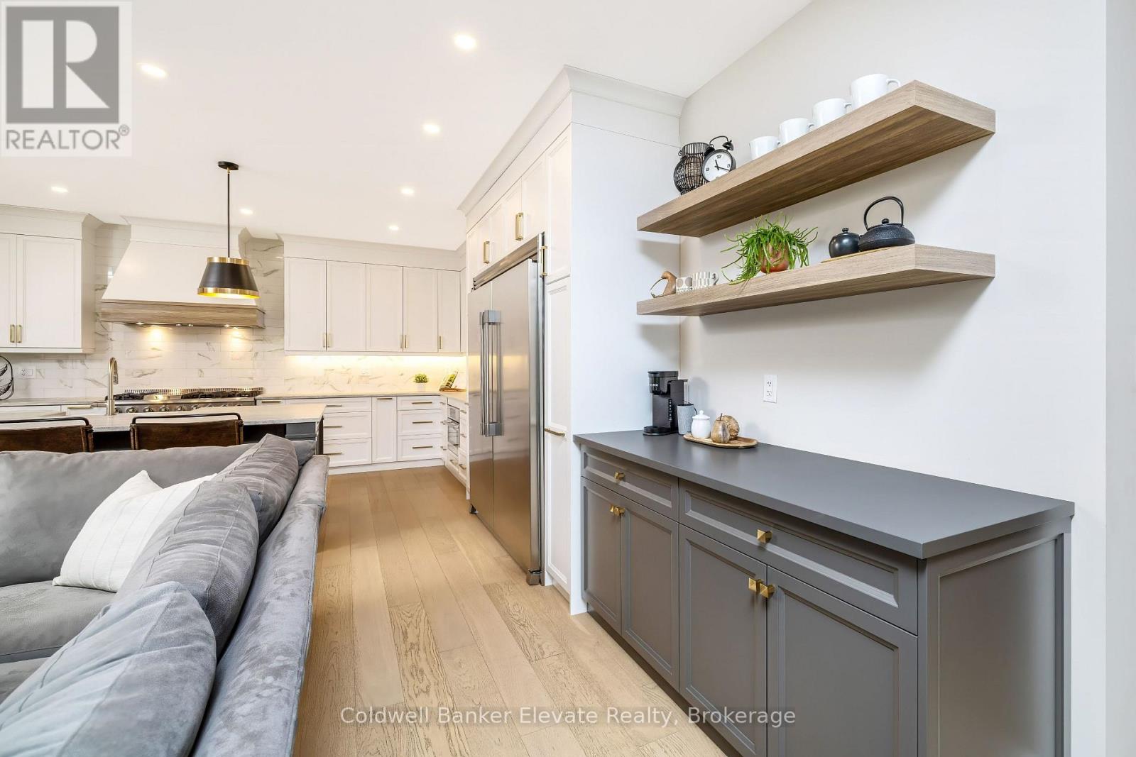 244 BELL STREET - Image 13