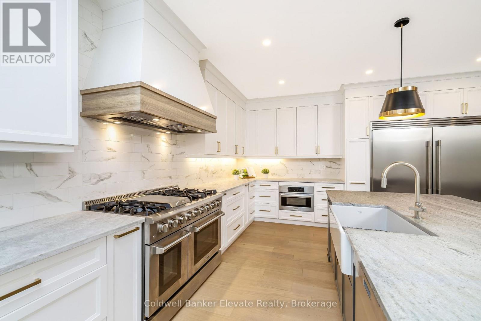 244 BELL STREET - Image 15