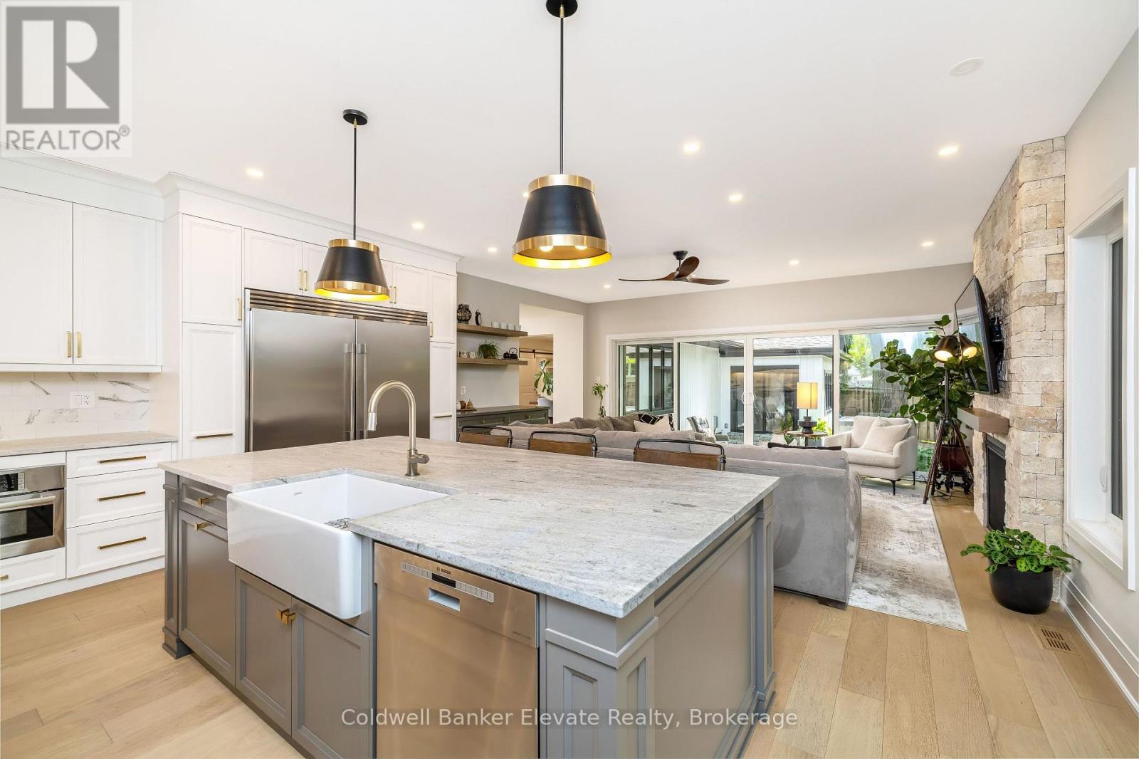 244 BELL STREET - Image 16