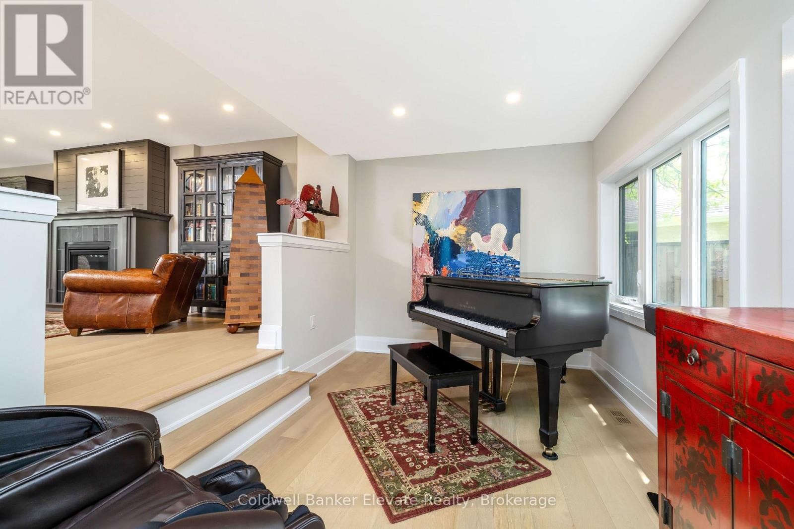 244 BELL STREET - Image 24