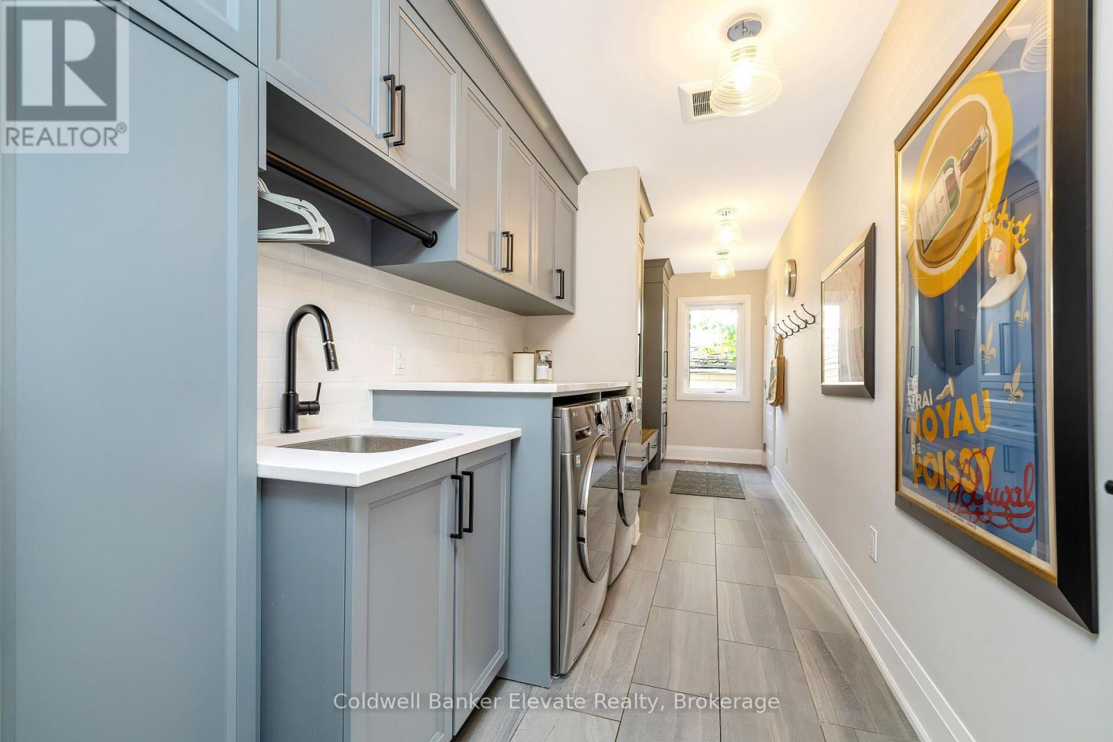 244 BELL STREET - Image 25