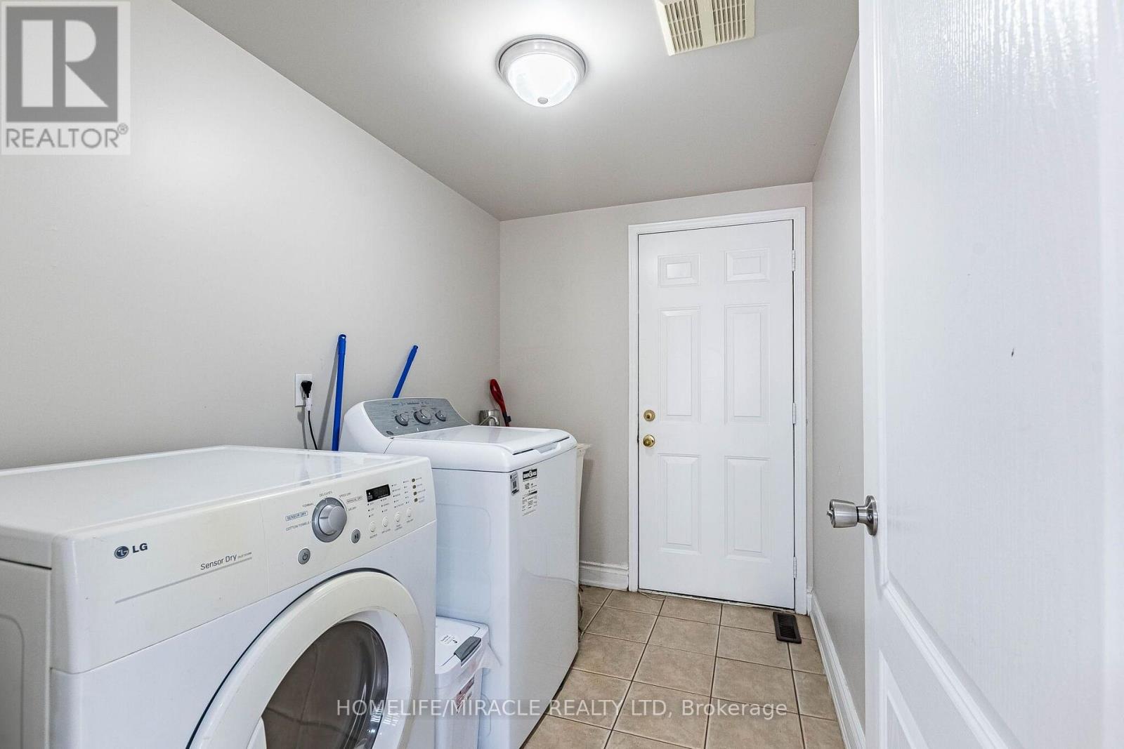 363 VAN KIRK DRIVE - 22