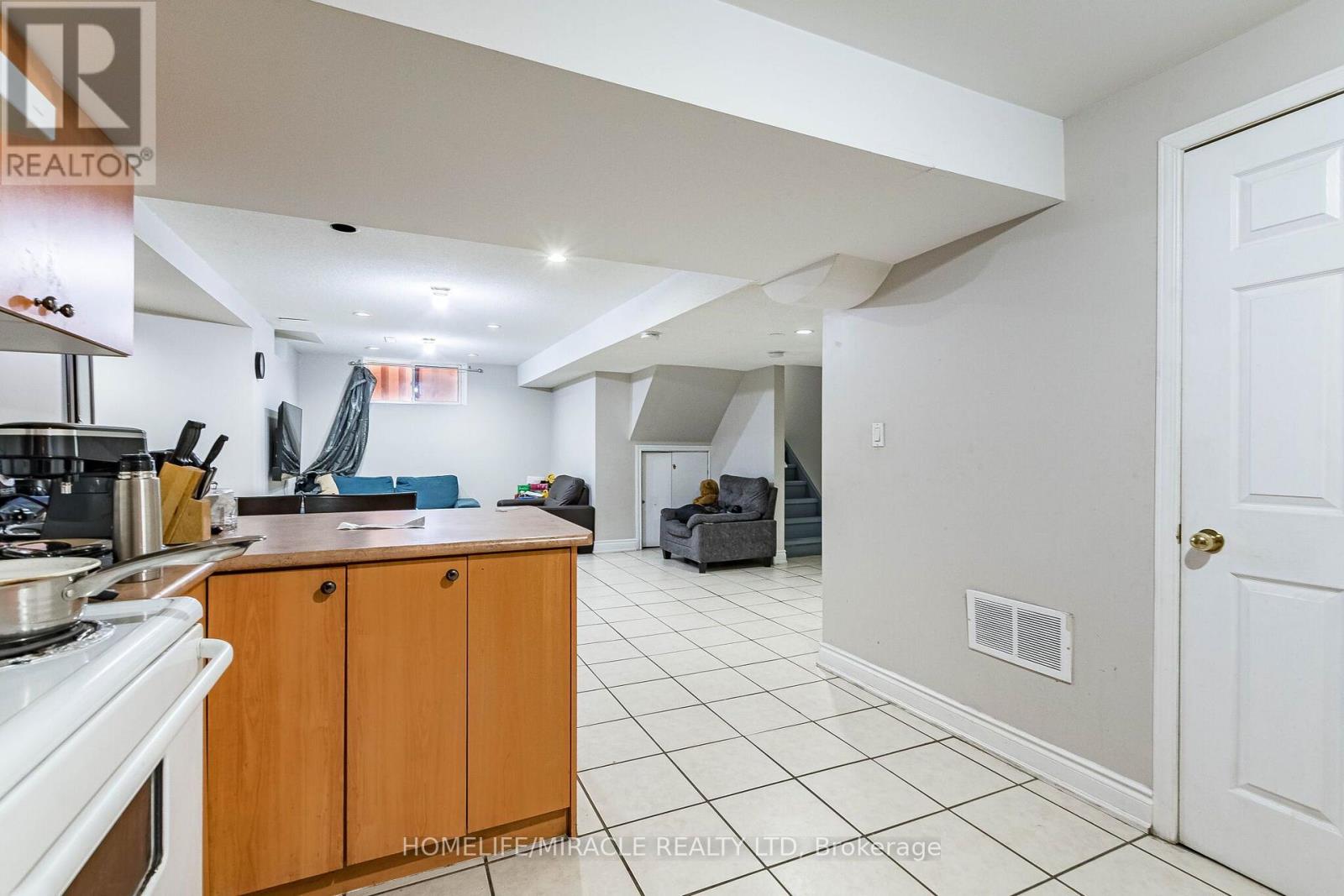 363 VAN KIRK DRIVE - 41