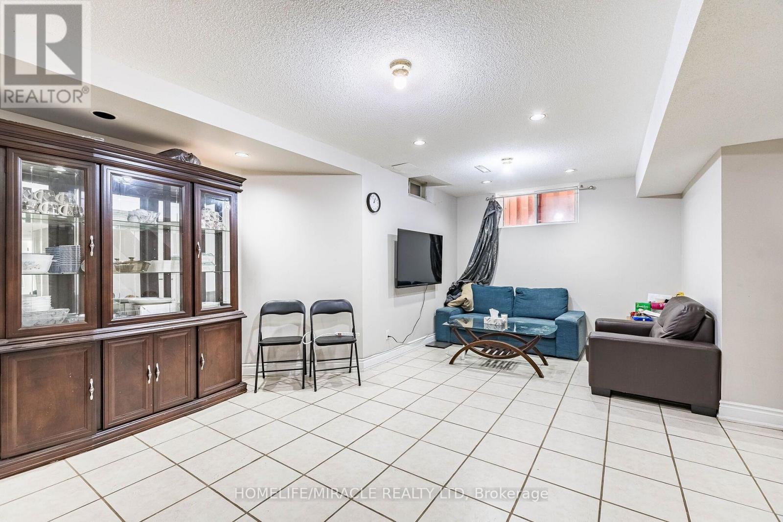 363 VAN KIRK DRIVE - 45