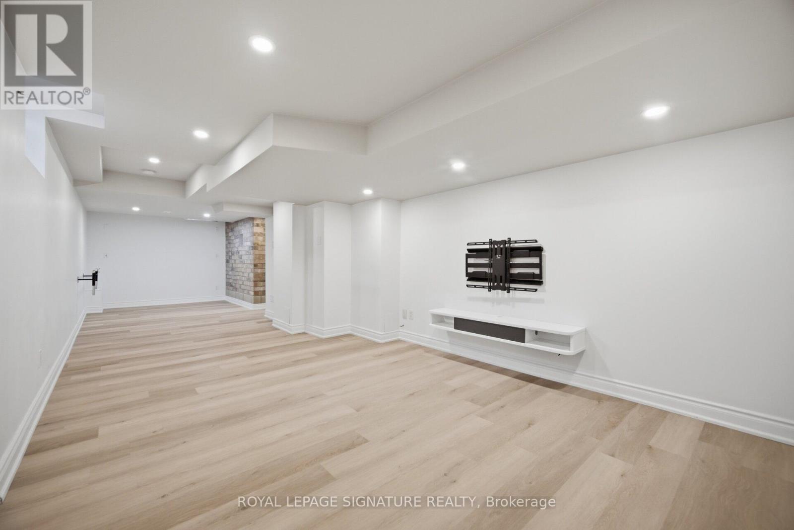 3786 SWIFTDALE DRIVE - 43