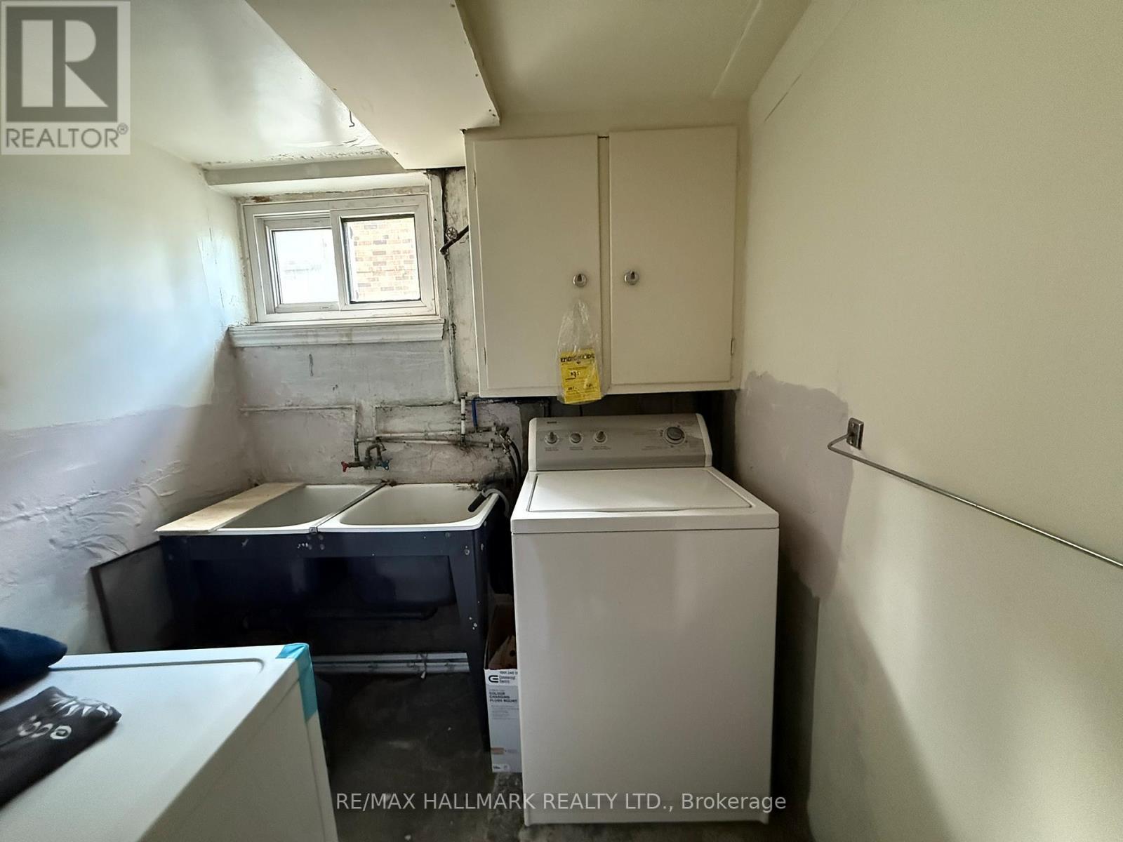 9 MACLEOD STREET - 31