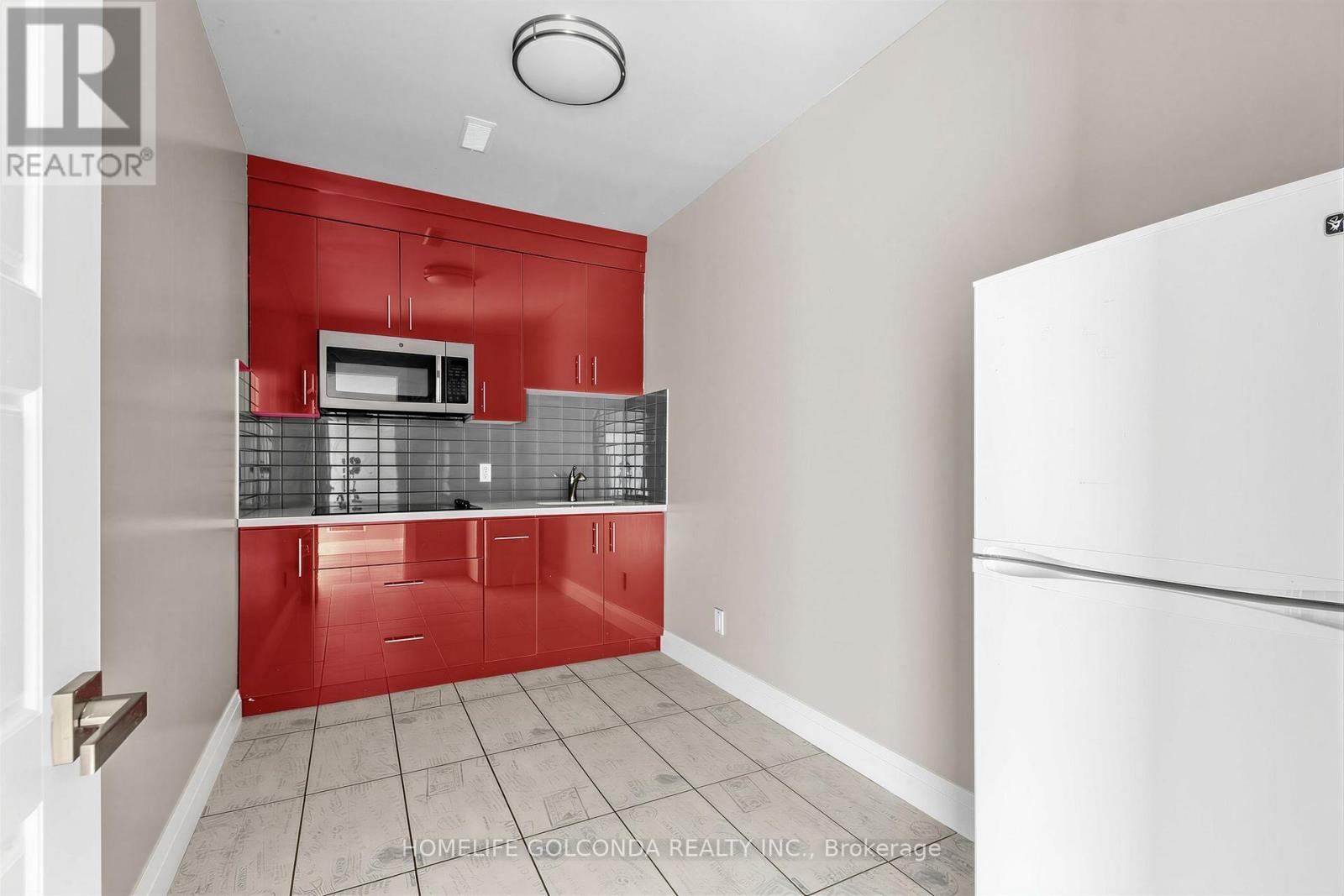 67 MCADAM AVENUE - 47