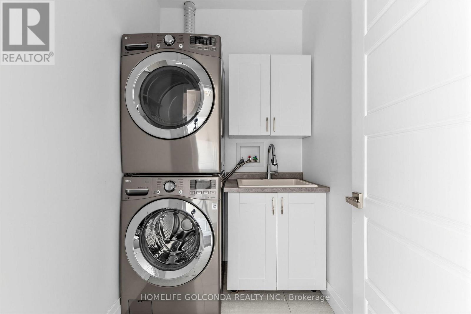 67 MCADAM AVENUE - Image 40