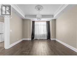 Dining room - 67 Mcadam Avenue, Toronto, ON M6A1S6 Photo 8