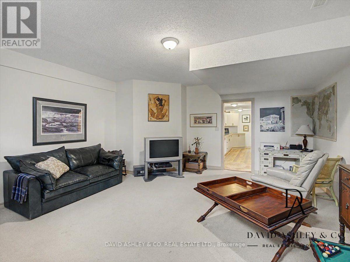 941 JONES FALLS ROAD S - 30