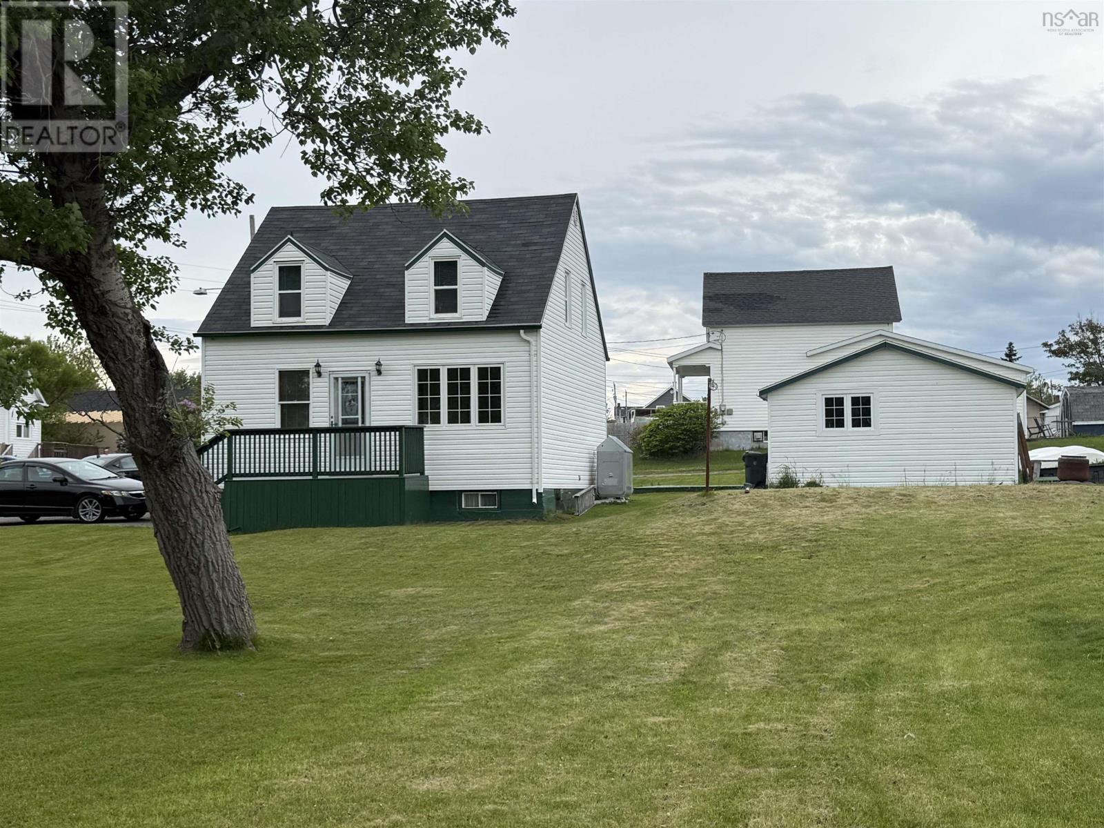 3515 Bay Avenue - 2