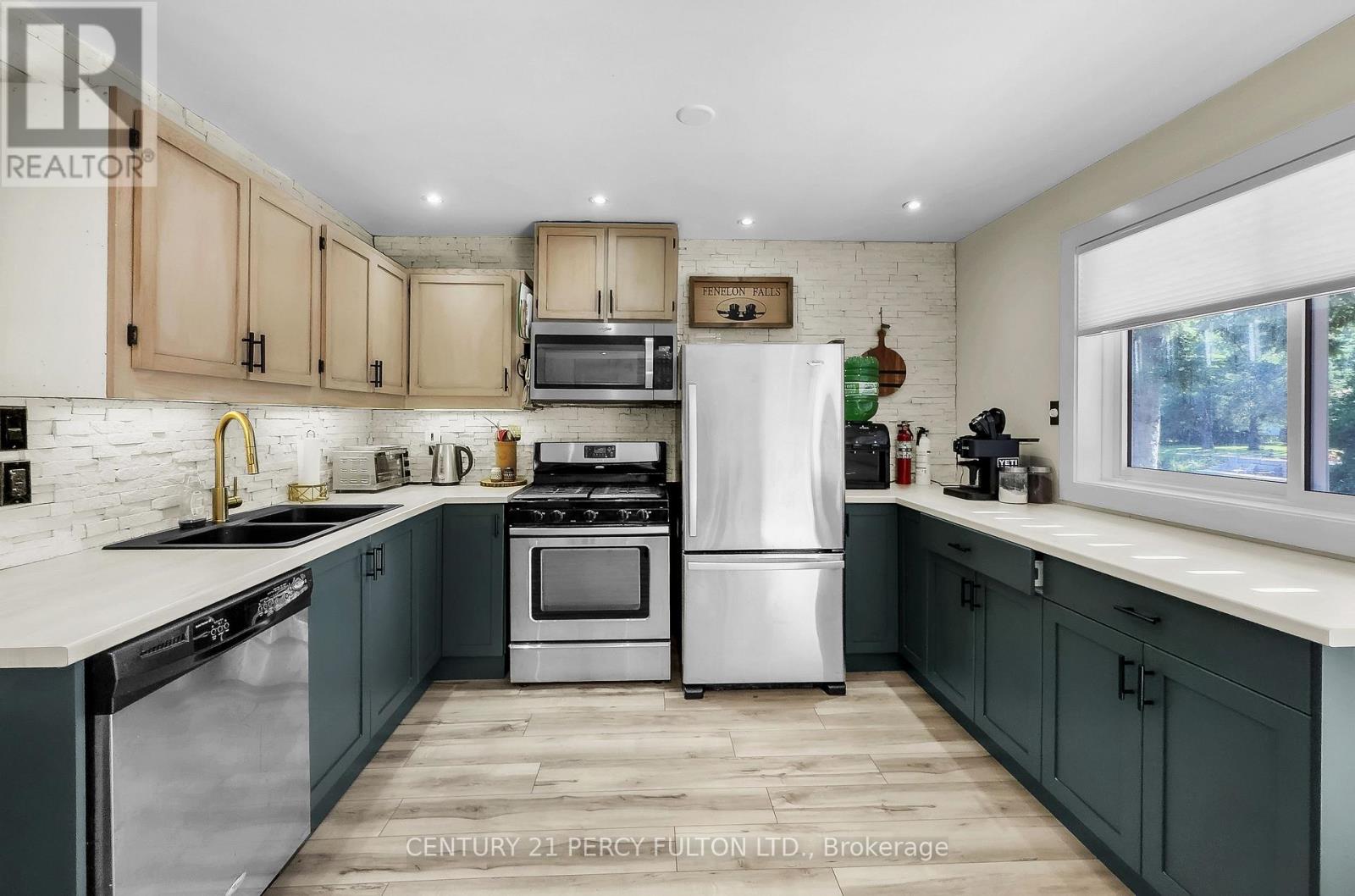 79 BROOK ROAD - 20