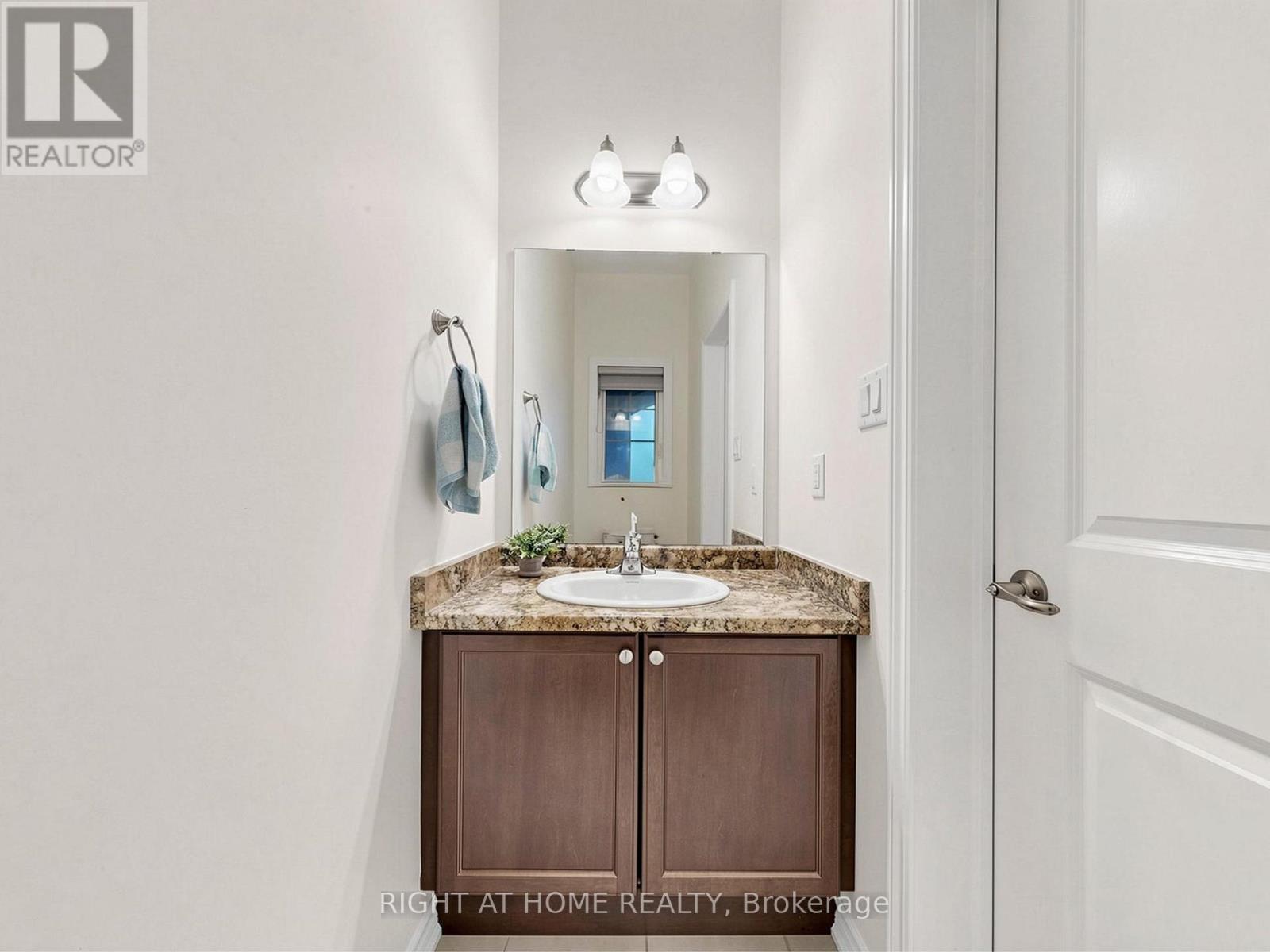 124 MOSAIC DRIVE - 6