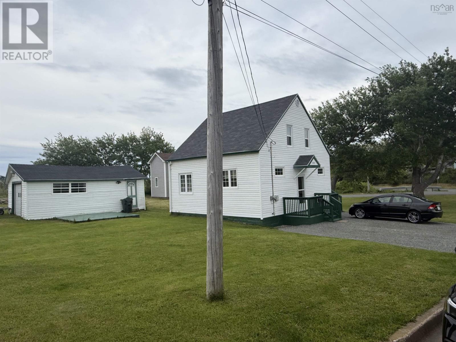 3515 Bay Avenue - 7
