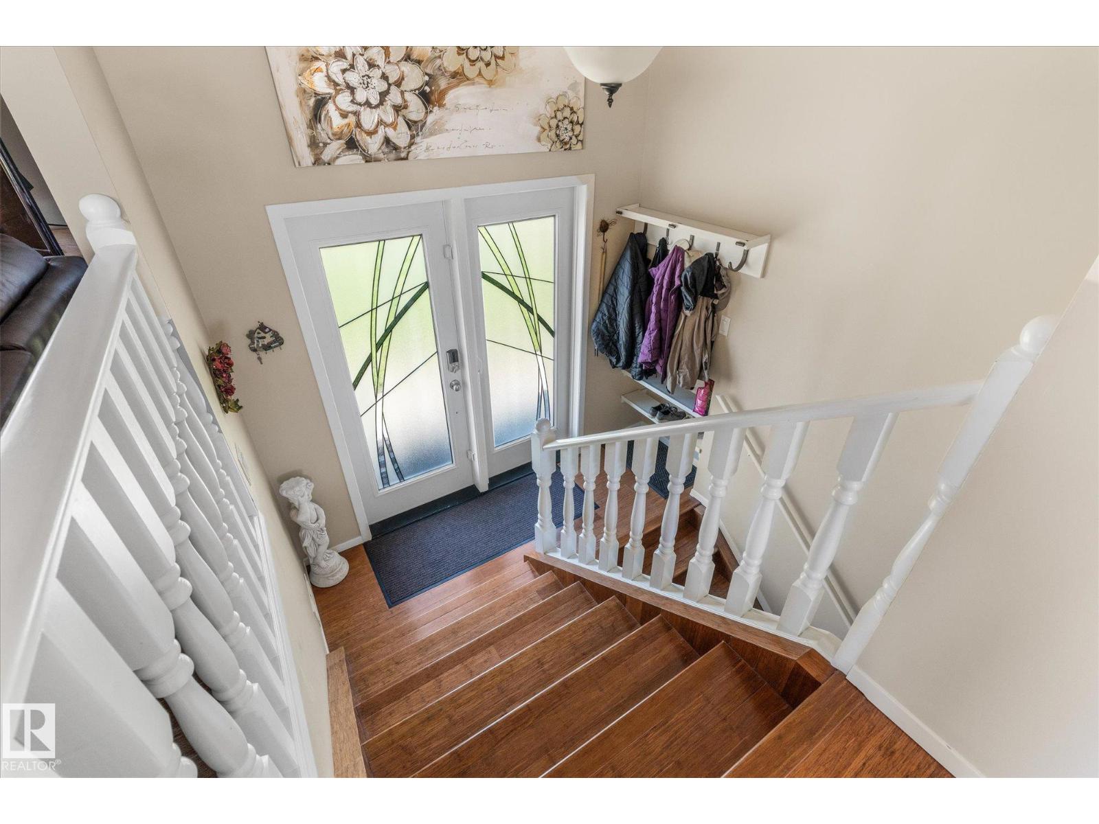 38 Woodbend CR — photo 12
