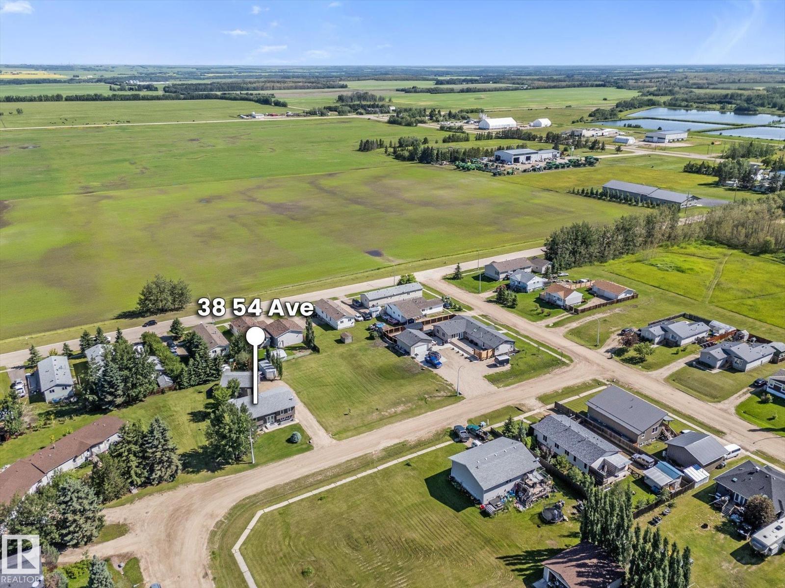 38 Woodbend CR - photo 3