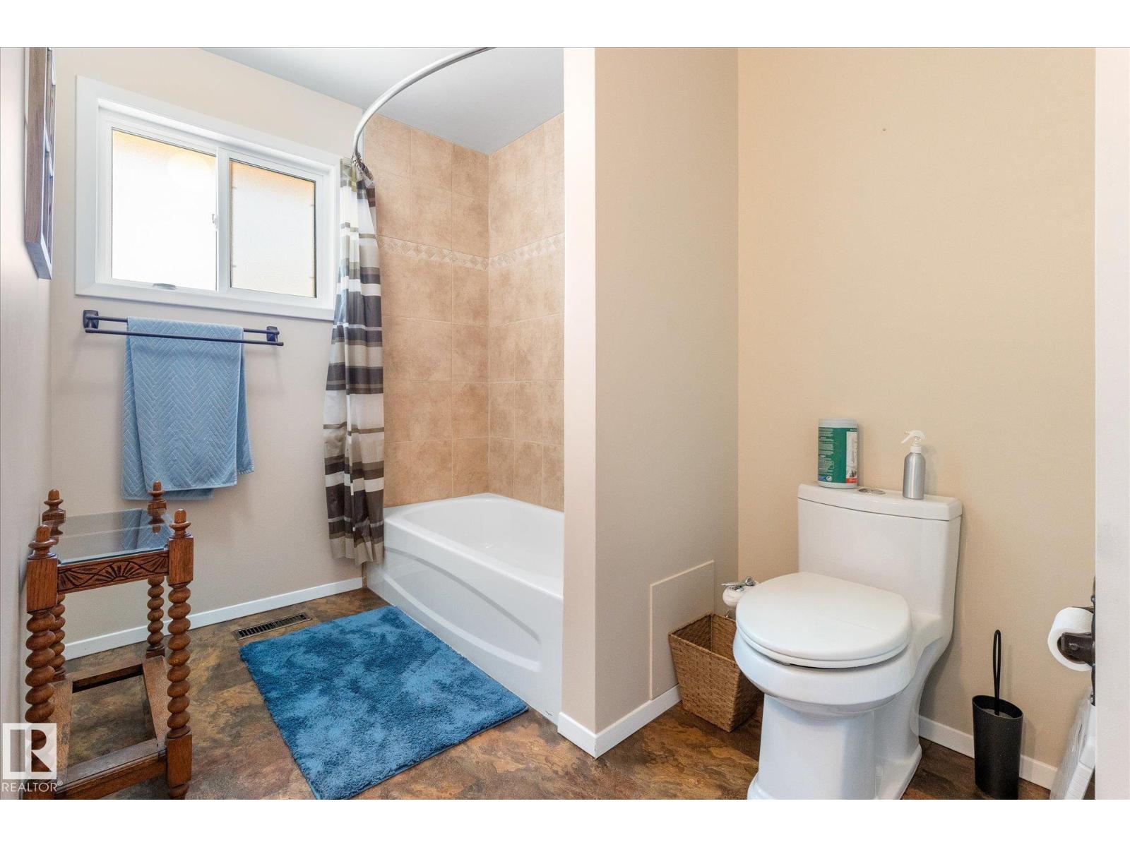 38 Woodbend CR — photo 30